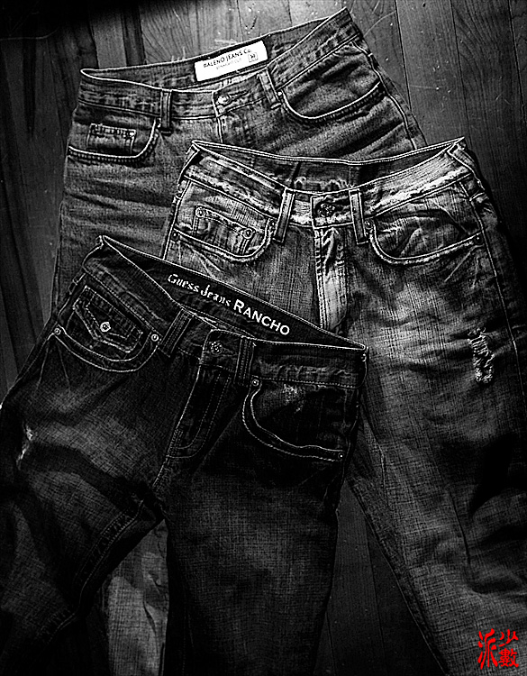 Jeans_01BWs.jpg